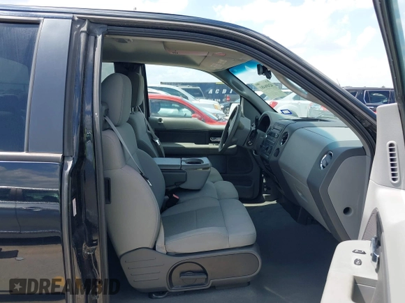 2007 Ford F-150 STX with VIN 1FTRX12WX7FB91217, listed as a IAAI auction lot 42496481 with 136,563 mi miles and . Bid and sale history available at DreamBid. Image 5.