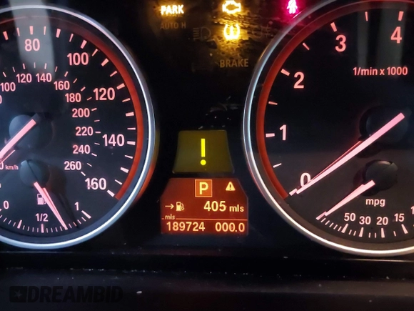 2008 BMW X5 3.0si with VIN 5UXFE43528L001685, listed as a IAAI auction lot 41890395 with 189,724 mi miles. Bid and sale history available at carsss.com. Image 7.