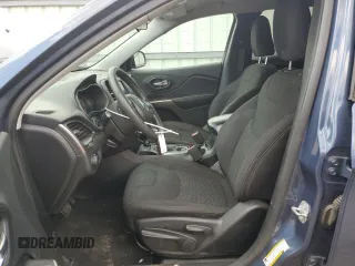 2020 Jeep Cherokee Latitude z VIN 1C4PJLCB6LD555929, wystawiony jako Copart lot #58735125 z przebiegiem 102 759 mil mil oraz Szkoda całkowita • Salvage title. Historia ofert i sprzedaży dostępna na DreamBid. Obrazek 7.