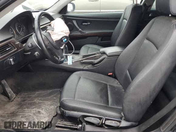2013 BMW 3 Series 328i z VIN WBAKE5C58DJ106949, wystawiony jako Copart lot #85916804 z przebiegiem 115 016 mil mil oraz Szkoda całkowita • Salvage title. Historia ofert i sprzedaży dostępna na DreamBid. Obrazek 7.