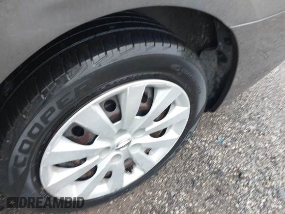 2017 Nissan Sentra SV with VIN 3N1AB7AP5HY313293, listed as a IAAI auction lot 42242781 with 123,125 mi miles and . Bid and sale history available at DreamBid. Image 12.