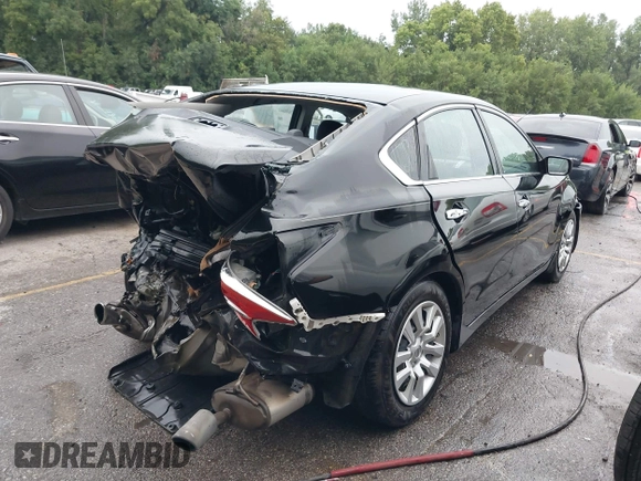 2015 Nissan Altima S with VIN 1N4AL3AP4FC184879, listed as a IAAI auction lot 40097666 with 128,156 mi miles and . Bid and sale history available at DreamBid. Image 4.