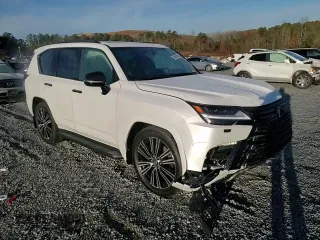 2024 Lexus LX 600 Luxury z VIN JTJGB7CX0R4062088, wystawiony jako Copart lot #84683894 z przebiegiem 85 mil mil oraz Szkoda całkowita • Salvage title. Historia ofert i sprzedaży dostępna na DreamBid. Obrazek 11.