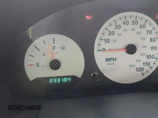 2005 Dodge Caravan SE with VIN 1D4GP25B75B373454, listed as a IAAI auction lot 42443473 with 233,184 mi miles and . Bid and sale history available at DreamBid. Image 7.