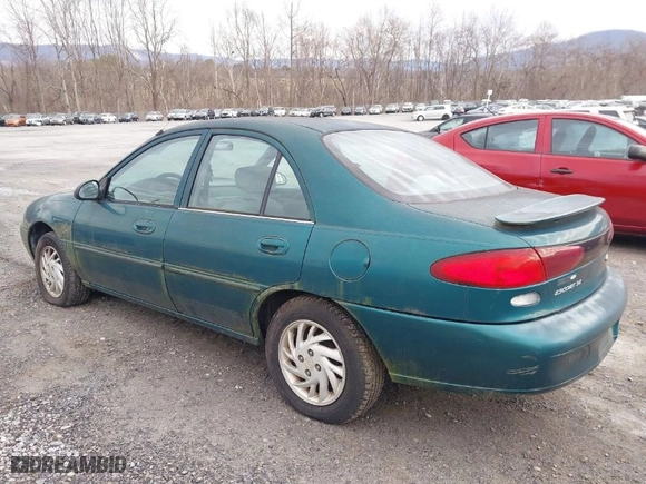 1998 Ford Escort SE with VIN 1FAFP13P0WW255845, listed as a IAAI auction lot 41610842 with 144582 miles. Bid and sale history available at carsss.com. Image 6.