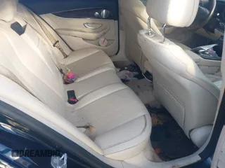 2017 Mercedes-Benz E 300 Luxury with VIN WDDZF4JB2HA270484, listed as a IAAI auction lot 42690131 with Not provided miles and . Bid and sale history available at DreamBid. Image 8.