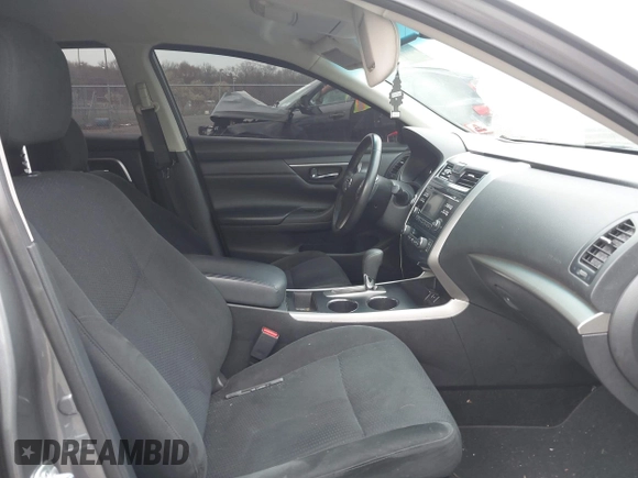 2015 Nissan Altima SV z VIN 1N4AL3APXFC950355, wystawiony jako IAAI lot #41956901 z przebiegiem 85 983 mil mil oraz . Historia ofert i sprzedaży dostępna na DreamBid. Obrazek 5.