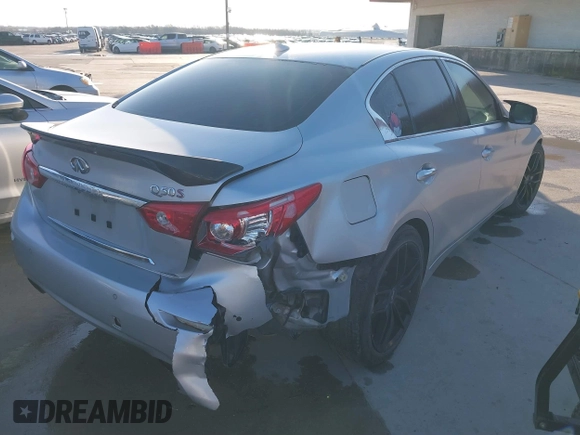 2015 Infiniti Q50 Premium with VIN JN1BV7AP8FM331816, listed as a IAAI auction lot 41760845 with 168,507 mi miles. Bid and sale history available at carsss.com. Image 4.