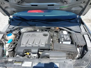 2014 Volkswagen Passat SE с VIN 1VWBN7A35EC028438, выставлен на аукционе IAAI как лот 42172605 с пробегом 108 955 миль миль и . История ставок и продаж доступна на DreamBid. Изображение 10.