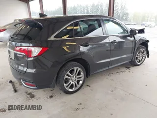 2017 Acura RDX Technology with VIN 5J8TB4H55HL031836, listed as a IAAI auction lot 41970363 with 33,915 mi miles and . Bid and sale history available at carsss.com. Image 4.