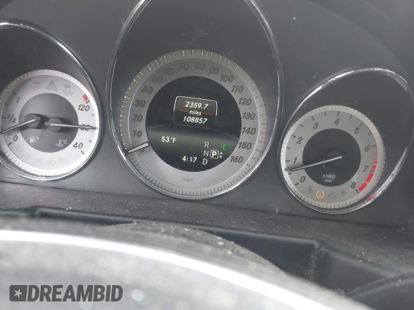 2015 Mercedes-Benz GLK with VIN WDCGG8JB3FG371995, listed as a IAAI auction lot 41738061 with 108,857 mi miles. Bid and sale history available at carsss.com. Image 7.