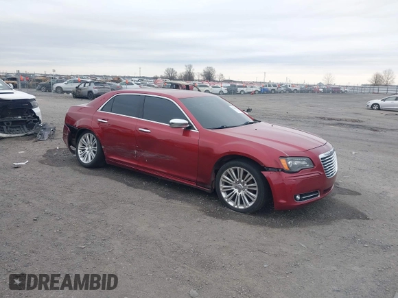 2012 Chrysler 300 Limited z VIN 2C3CCACG7CH250858, wystawiony jako IAAI lot #41709739 z przebiegiem 236 991 mil mil oraz . Historia ofert i sprzedaży dostępna na DreamBid. Obrazek 1.