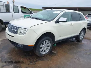 2007 Lincoln MKX with VIN 2LMDU68C77BJ05358, listed as a IAAI auction lot 41852330 with 163,508 mi miles. Bid and sale history available at carsss.com. Image 2.