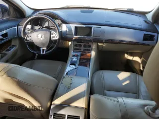 2013 Jaguar XF I4 RWD with VIN SAJWA0ES9DPS98337, listed as a Copart auction lot 88045425 with 144,928 mi miles and Salvage Title. Bid and sale history available at carsss.com. Image 8.