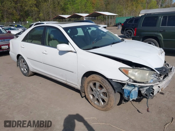 2005 Toyota Camry LE with VIN JTDBF30K650165746, listed as a IAAI auction lot 42066944 with 205,829 mi miles and . Bid and sale history available at DreamBid. Image 1.