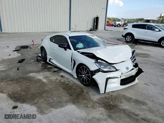 2022 Toyota GR86 with VIN JF1ZNBB13N9755260, listed as a Copart auction lot 86781454 with 27,482 mi miles and Non Repairable. Bid and sale history available at carsss.com. Image 14.