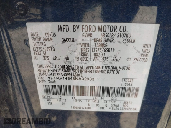 2006 Ford F-150 XL with VIN 1FTRF14546NA32933, listed as a IAAI auction lot 41275788 with 190,018 mi miles. Bid and sale history available at carsss.com. Image 9.