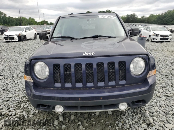 2013 Jeep Patriot Latitude z VIN 1C4NJRFB9DD274778, wystawiony jako Copart lot #58672365 z przebiegiem 125 246 mil mil oraz Czysty tytuł • Clean title. Historia ofert i sprzedaży dostępna na DreamBid. Obrazek 5.
