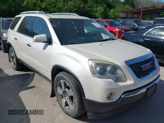 2011 GMC Acadia SLT2 with VIN 1GKKVSED4BJ265278, listed as a IAAI auction lot 42101764 with 139,872 mi miles. Bid and sale history available at carsss.com. Image 1.