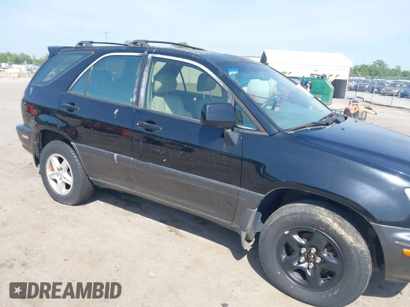 2000 Lexus RX 300 with VIN JT6HF10U9Y0102166, listed as a IAAI auction lot 42145663 with 137,514 mi miles. Bid and sale history available at carsss.com. Image 6.