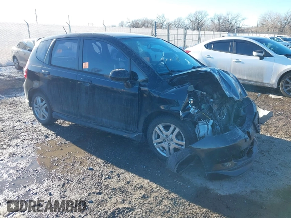 2008 Honda Fit Sport with VIN JHMGD38608S072411, listed as a IAAI auction lot 41413545 with 112,217 mi miles. Bid and sale history available at carsss.com. Image 1.