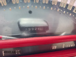 1955 Ford Thunderbird с VIN P5FH196050, выставлен на аукционе Copart как лот 57207065 с пробегом 79 924 миль миль и Чистый • Clean title. История ставок и продаж доступна на DreamBid. Изображение 8.