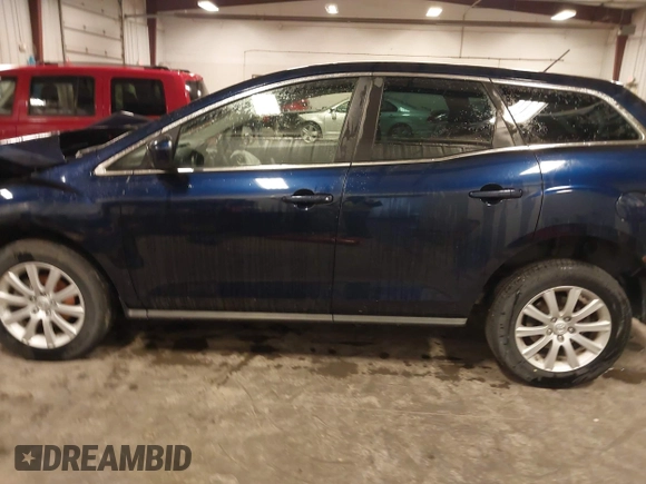 2011 Mazda CX-7 i Sport z VIN JM3ER2B56B0383257, wystawiony jako IAAI lot #42174500 z przebiegiem 122 551 mil mil oraz . Historia ofert i sprzedaży dostępna na DreamBid. Obrazek 14.