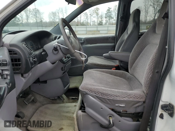 2000 Dodge Caravan SE z VIN 1B4GP44G1YB736936, wystawiony jako Copart lot #49718495 z przebiegiem Nie podano mil oraz Szkoda całkowita • Salvage title. Historia ofert i sprzedaży dostępna na DreamBid. Obrazek 7.