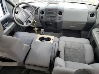 2005 Ford F-150 XLT with VIN 1FTRW12W35KC32505, listed as a Copart auction lot 54786525 with 149,614 mi miles and Salvage title. Bid and sale history available at DreamBid. Image 8.
