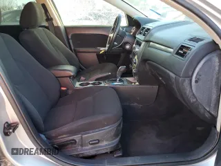 2010 Ford Fusion Hybrid с VIN 3FADP0L31AR258408, выставлен на аукционе Copart как лот 46703935 с пробегом 151 402 миль миль и Списание • Salvage title. История ставок и продаж доступна на DreamBid. Изображение 7.