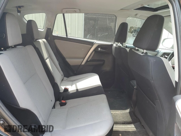 2016 Toyota RAV4 XLE with VIN 2T3RFREV6GW488911, listed as a Copart auction lot 60407195 with 110,517 mi miles and Salvage title. Bid and sale history available at DreamBid. Image 11.