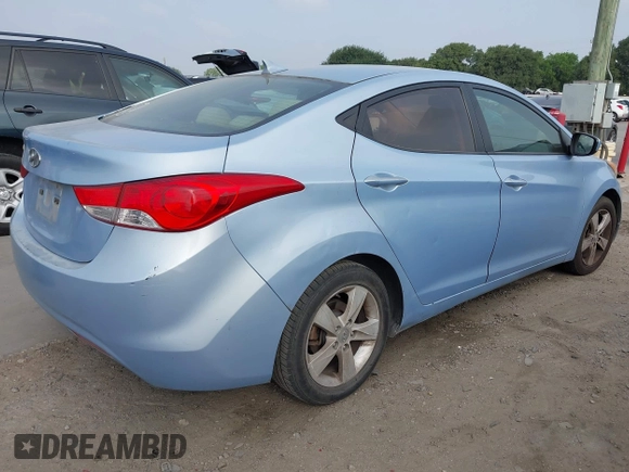 2012 Hyundai Elantra Limited с VIN KMHDH4AE0CU466399, выставлен на аукционе IAAI как лот 42309457 с пробегом 232 751 миль миль и . История ставок и продаж доступна на DreamBid. Изображение 4.