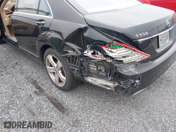 2010 Mercedes-Benz S 550 with VIN WDDNG8GB7AA329979, listed as a IAAI auction lot 41783705 with 124,126 mi miles and . Bid and sale history available at DreamBid. Image 6.