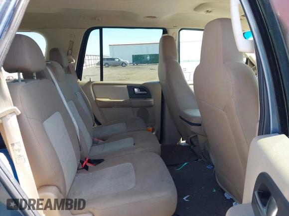 2003 Ford Expedition Special Service z VIN 1FMFU15L93LB76356, wystawiony jako IAAI lot #42025355 z przebiegiem 246 060 mil mil oraz . Historia ofert i sprzedaży dostępna na DreamBid. Obrazek 8.