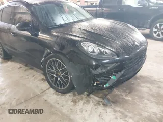 2018 Porsche Macan with VIN WP1AA2A55JLB03680, listed as a IAAI auction lot 41651251 with 150,329 mi miles and . Bid and sale history available at DreamBid. Image 6.