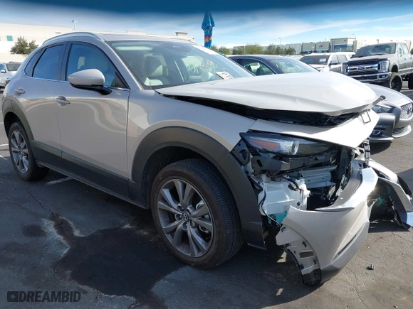 2024 Mazda CX-30 2.5 S Preferred Package with VIN 3MVDMBCM7RM638304, listed as a IAAI auction lot 41396590 with 15,702 mi miles. Bid and sale history available at carsss.com. Image 1.