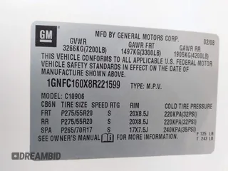 2008 Chevrolet Suburban LTZ z VIN 1GNFC160X8R221599, wystawiony jako IAAI lot #42774069 z przebiegiem 135 406 mil mil oraz . Historia ofert i sprzedaży dostępna na DreamBid. Obrazek 9.
