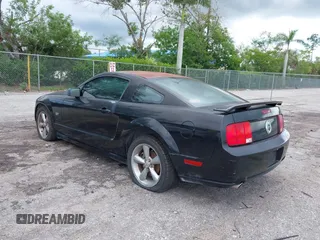 2007 Ford Mustang GT Deluxe with VIN 1ZVHT82H775289013, listed as a IAAI auction lot 42815485 with 167,390 mi miles and . Bid and sale history available at DreamBid. Image 3.