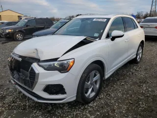 2020 Audi Q3 Premium with VIN WA1AECF34L1032533, listed as a Copart auction lot 48201255 with 106,105 mi miles and Salvage Title. Bid and sale history available at carsss.com. Image 1.