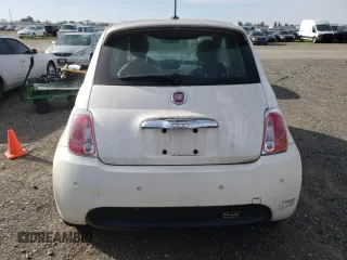 2014 FIAT 500e z VIN 3C3CFFGE5ET172801, wystawiony jako Copart lot #49651775 z przebiegiem 42 758 mil mil oraz Czysty tytuł • Clean title. Historia ofert i sprzedaży dostępna na DreamBid. Obrazek 6.