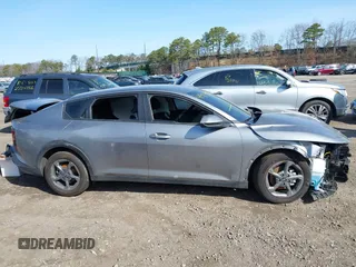 2025 Kia K4 LXS with VIN 3KPFT4DE8SE006962, listed as a IAAI auction lot 41914454 with 2,943 mi miles. Bid and sale history available at carsss.com. Image 14.