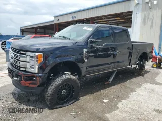 2019 Ford F-250 XL с VIN 1FT7W2BT8KEF12725, выставлен на аукционе Copart как лот 63384395 с пробегом 105 122 миль миль и Списание • Salvage title. История ставок и продаж доступна на DreamBid. Изображение 1.