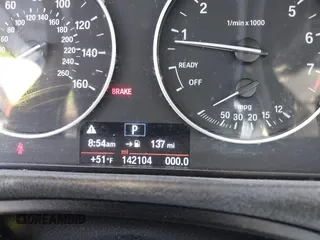 2015 BMW 4 Series 428i with VIN WBA3N7C54FK225367, listed as a IAAI auction lot 41958685 with 142,104 mi miles. Bid and sale history available at carsss.com. Image 7.