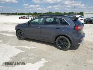 2018 Kia Niro EX with VIN KNDCC3LC2J5135612, listed as a Copart auction lot 50772525 with 134,737 mi miles and Salvage Title. Bid and sale history available at carsss.com. Image 2.