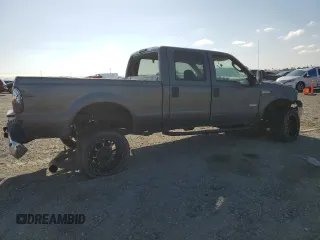 2007 Ford F-250 XL z VIN 1FTSW21P67EB24138, wystawiony jako Copart lot #54596935 z przebiegiem Nie podano mil oraz Szkoda całkowita • Salvage title. Historia ofert i sprzedaży dostępna na DreamBid. Obrazek 3.