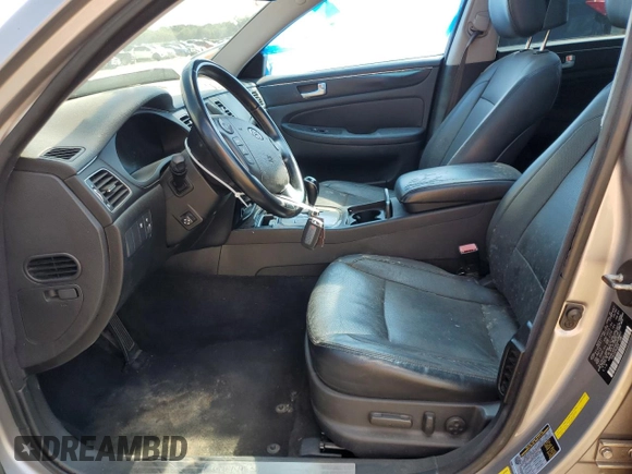 2013 Hyundai Genesis 3.8L with VIN KMHGC4DD3DU208863, listed as a Copart auction lot 72703424 with 172,814 mi miles and Salvage Title. Bid and sale history available at carsss.com. Image 7.