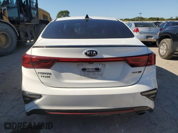 2021 Kia Forte GT-Line with VIN 3KPF34AD9ME283876, listed as a Copart auction lot 69724444 with 61,282 mi miles and Salvage Title. Bid and sale history available at carsss.com. Image 6.