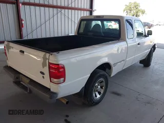2000 Ford Ranger XL with VIN 1FTYR14VXYTB24131, listed as a IAAI auction lot 42182292 with 263,211 mi miles. Bid and sale history available at carsss.com. Image 4.
