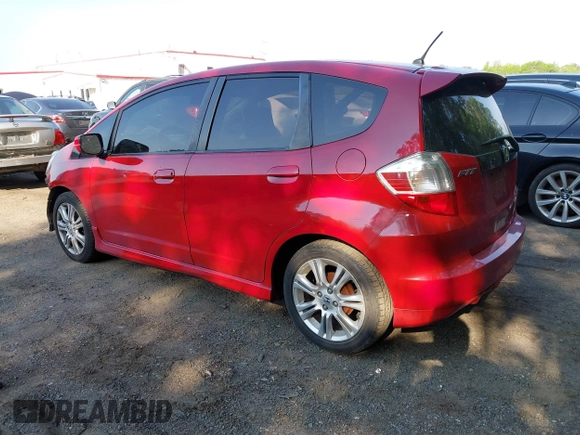 2011 Honda Fit Sport with VIN JHMGE8H55BS006252, listed as a IAAI auction lot 42132958 with 147,734 mi miles and . Bid and sale history available at DreamBid. Image 3.