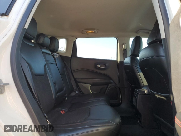 2018 Jeep Compass Trailhawk with VIN 3C4NJDDB9JT451745, listed as a Copart auction lot 61187255 with 88,923 mi miles and Salvage title. Bid and sale history available at DreamBid. Image 11.